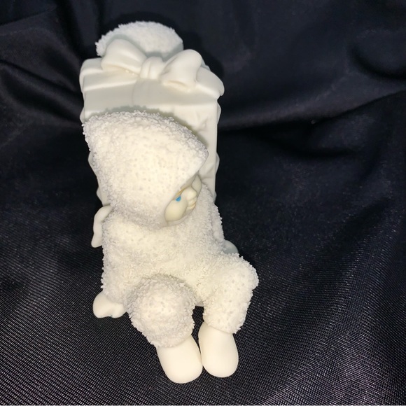 SnowBabies by Department 56 - Picture 2 of 11